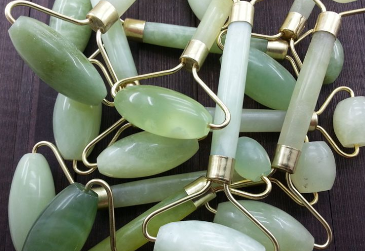 Jade Beauty Device, Facial Massager, Beauty Wand